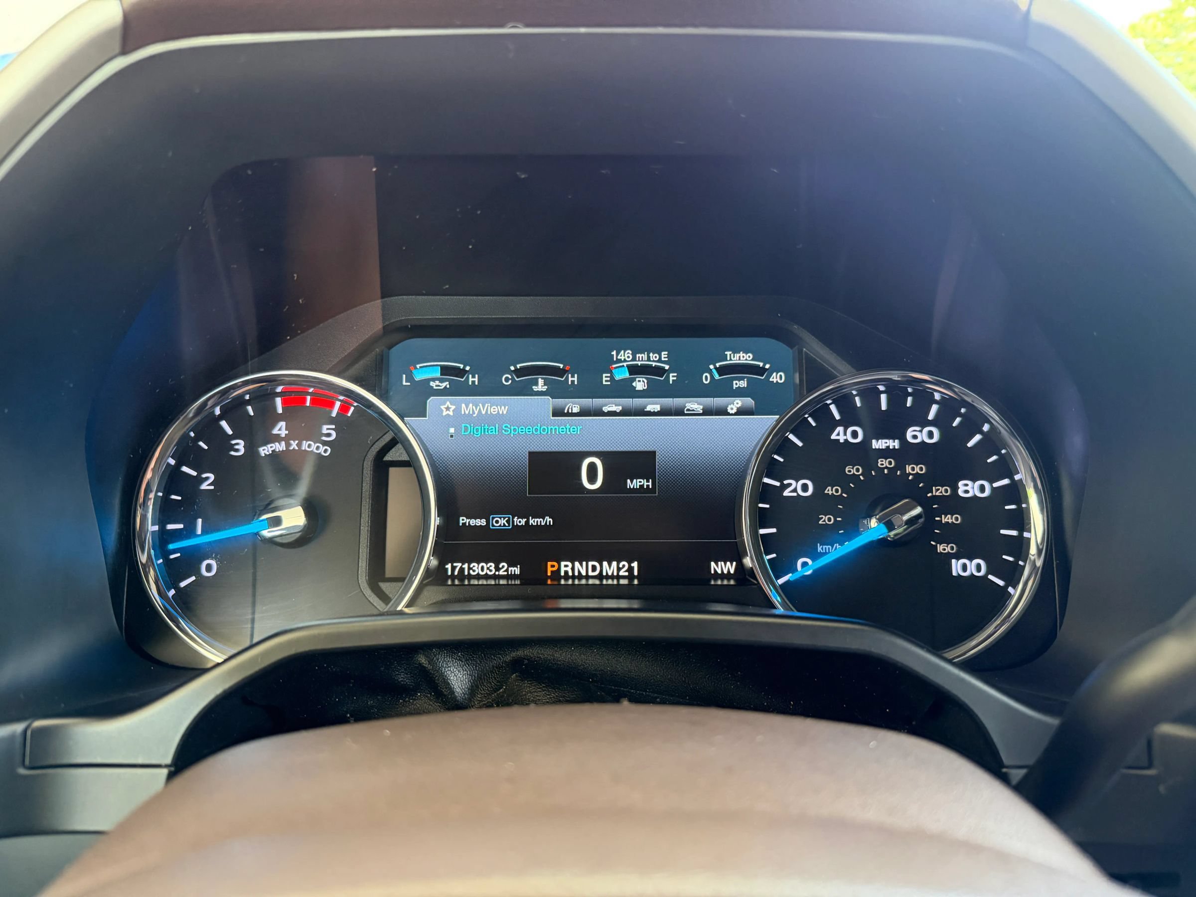 Used 2017 Ford F250 King Ranch w/ King Ranch Ultimate Package AWD/4WD image 17