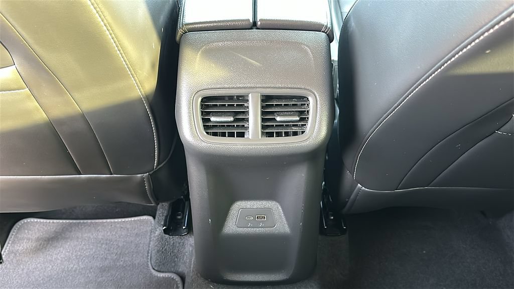 Used 2024 Buick Envision Preferred AWD/4WD image 31