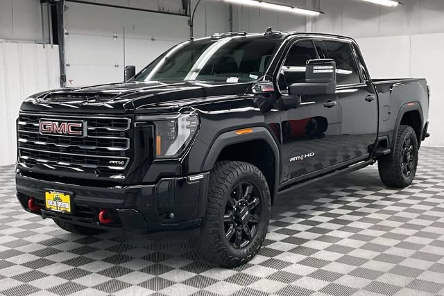 Used 2025 GMC Sierra 2500 AT4 w/ AT4 Premium Plus Package AWD/4WD image 12