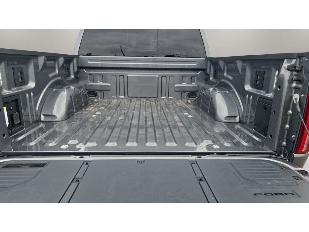 Used 2024 Ford F150 Raptor AWD/4WD image 9