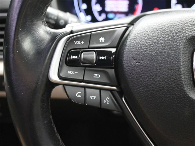 Used 2020 Honda Accord Touring image 28