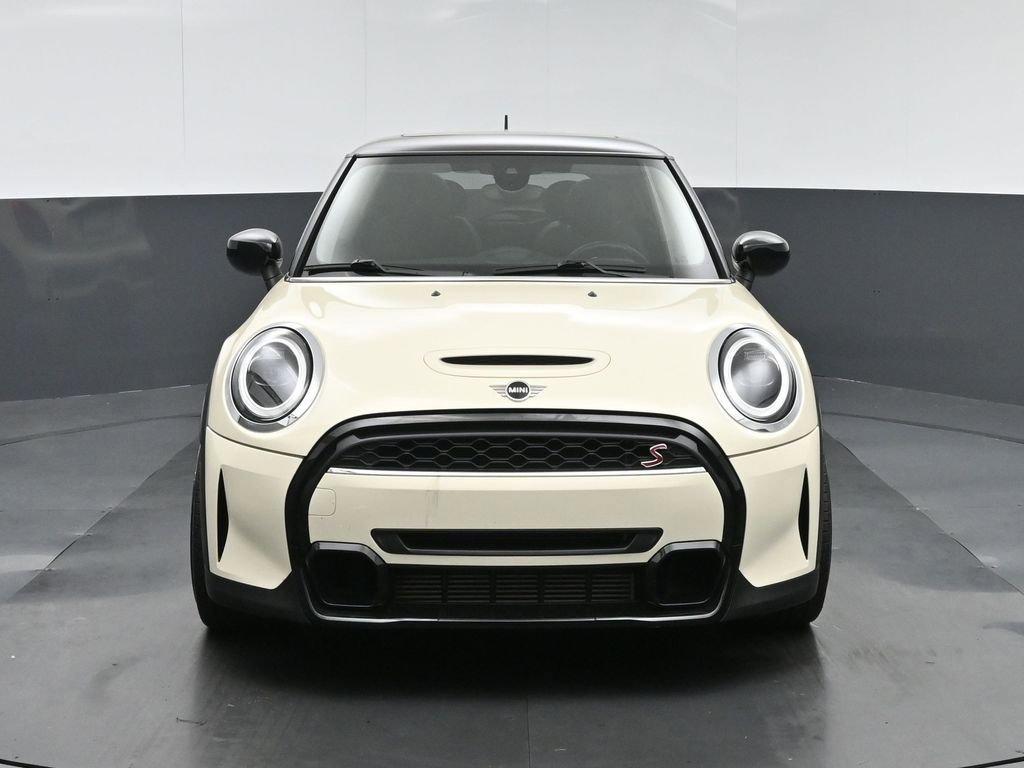 Used 2022 MINI Cooper S image 2