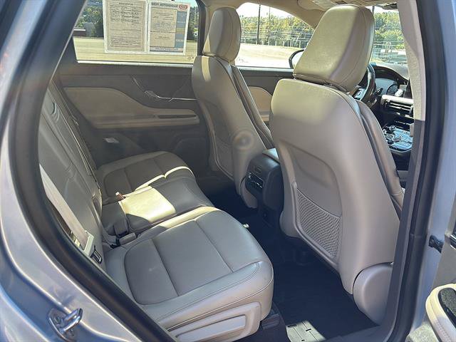 Used 2022 Lincoln Corsair AWD w/ Premium Package image 19