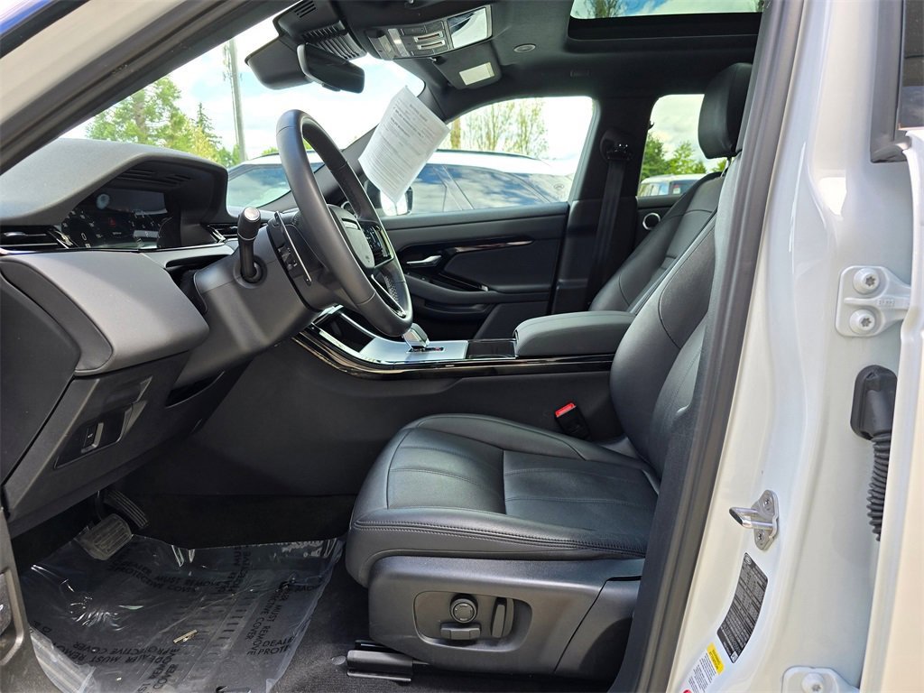 Used 2024 Land Rover Range Rover Evoque S image 23