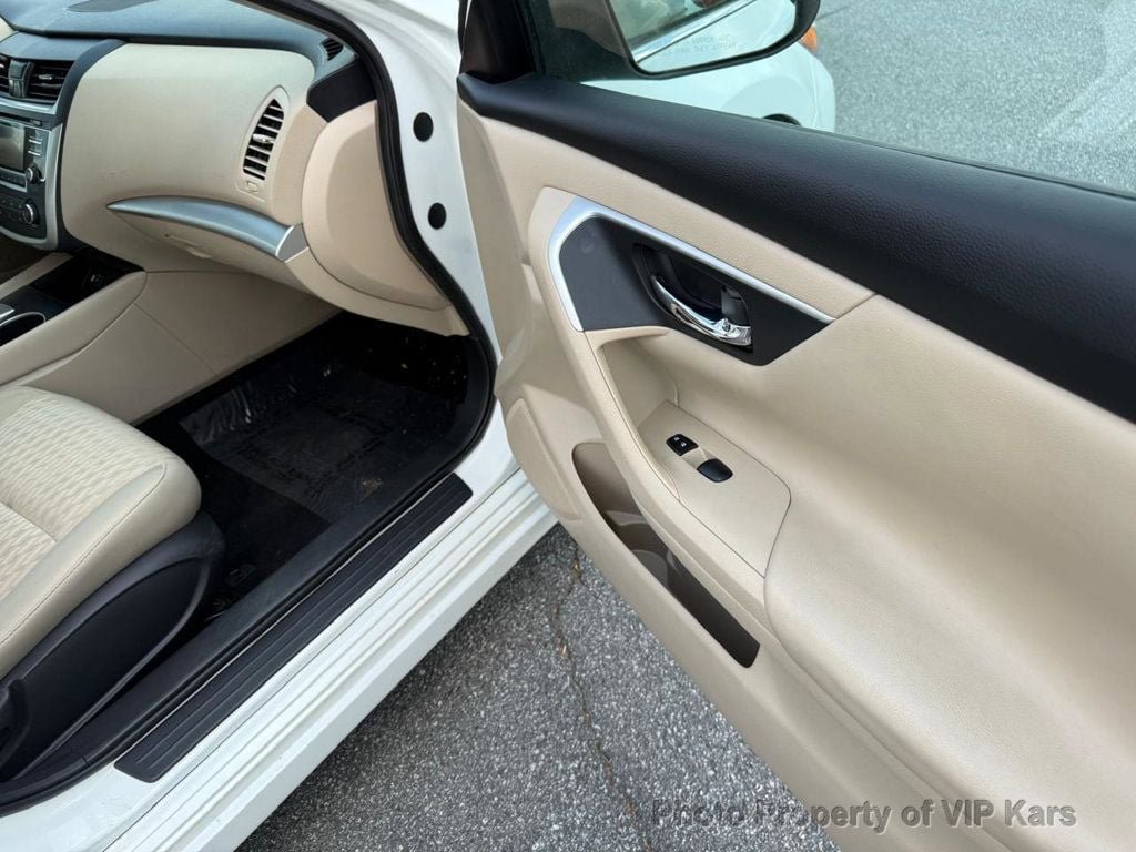 Used 2017 Nissan Altima 2.5 S image 12