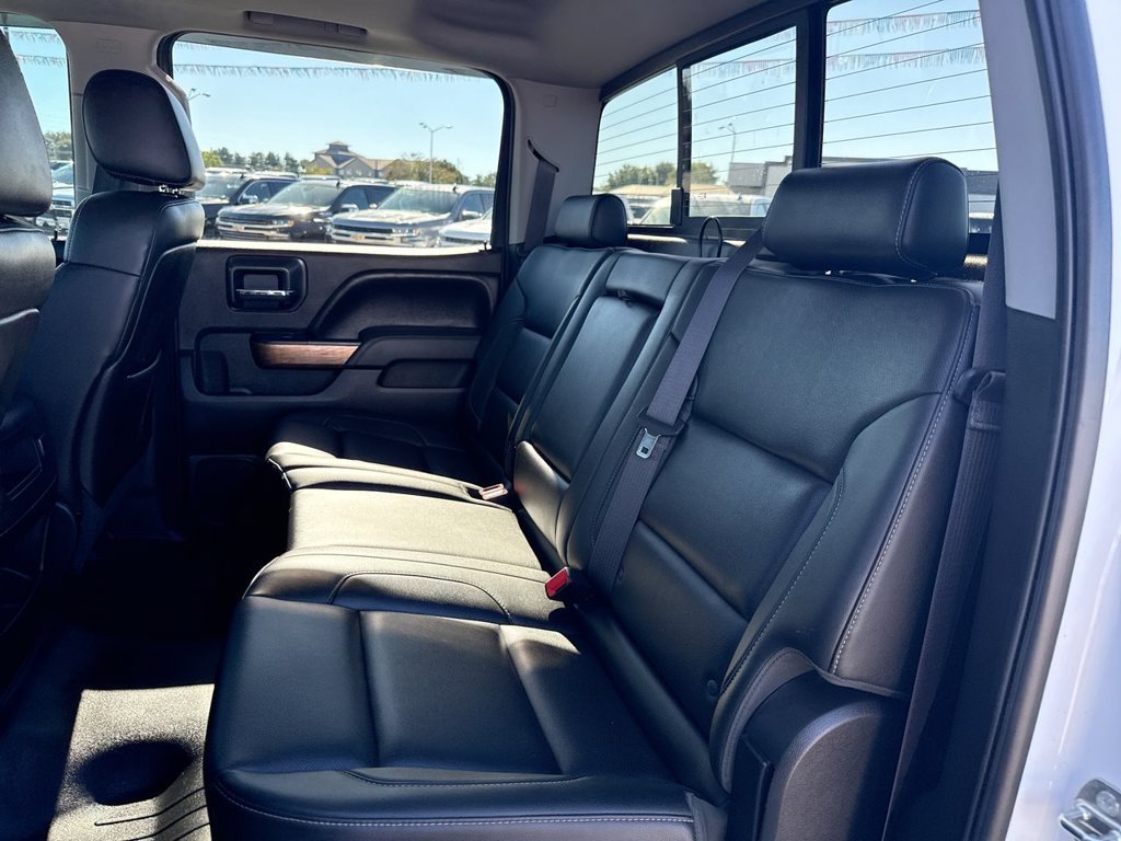 Used 2015 Chevrolet Silverado 1500 LTZ AWD/4WD image 11
