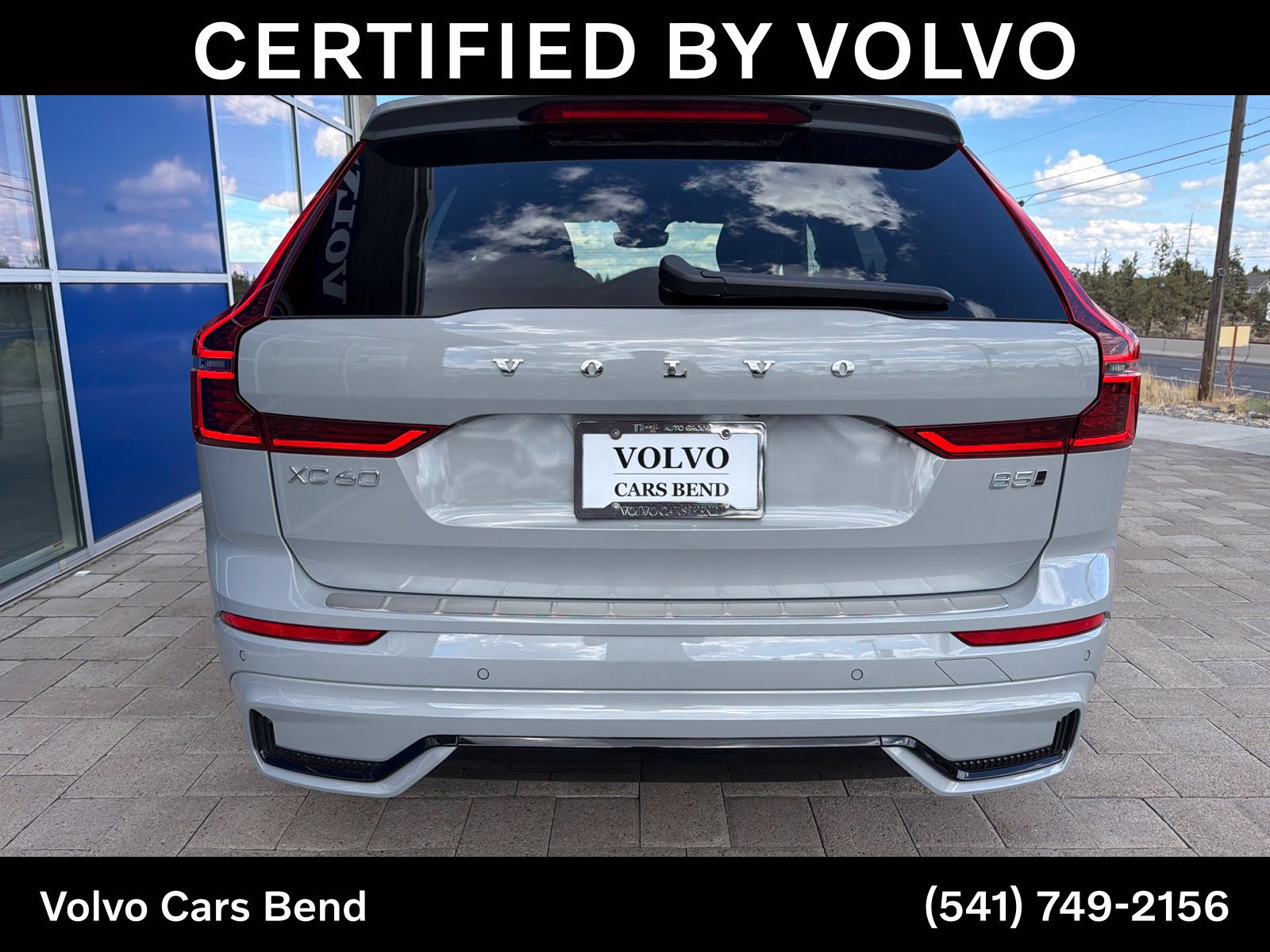 Used 2026 Volvo XC60 B5 Plus AWD/4WD image 6
