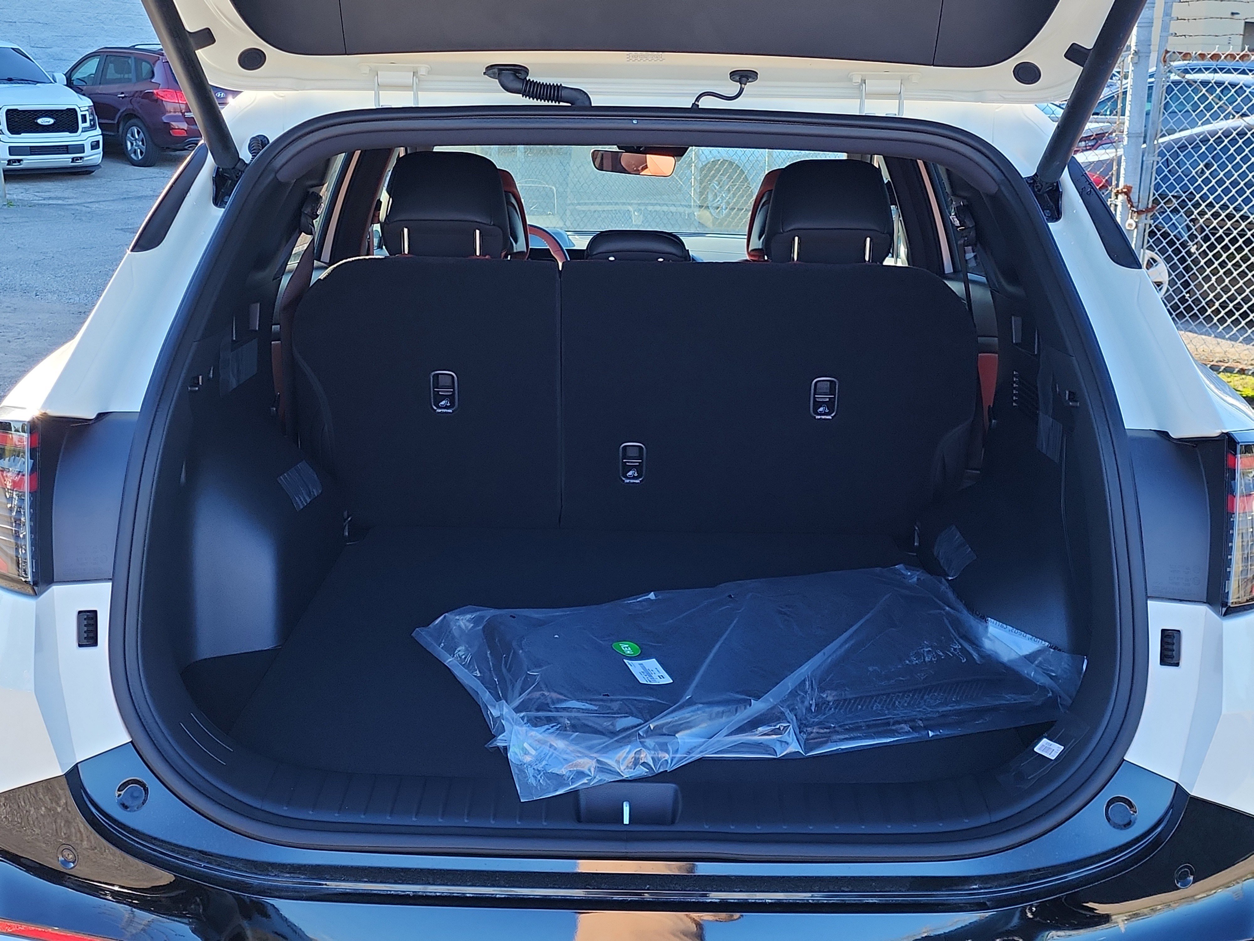 New 2026 Kia Sportage SX Prestige image 4