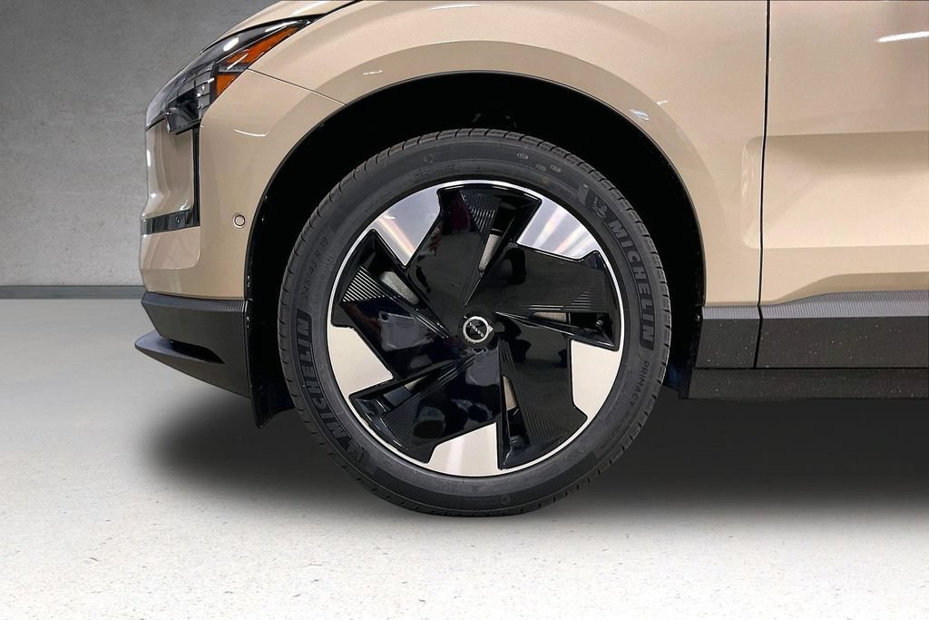 New 2026 Volvo EX30 Ultra w/ Protection Package Premier AWD/4WD image 14