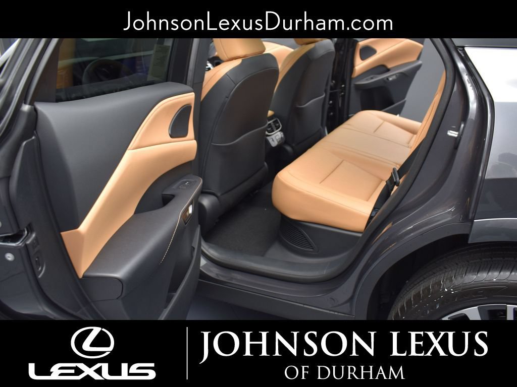 New 2025 Lexus RX 350 w/ Convenience Package AWD/4WD image 14