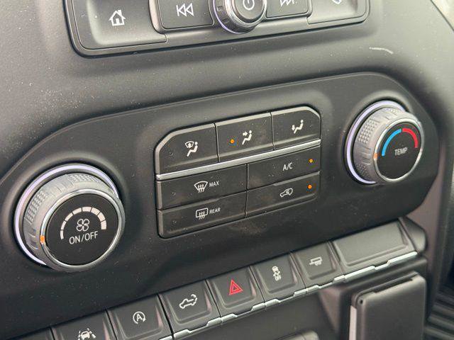New 2026 Chevrolet Silverado 1500 Custom w/ Turbomax Blackout Package RWD image 10