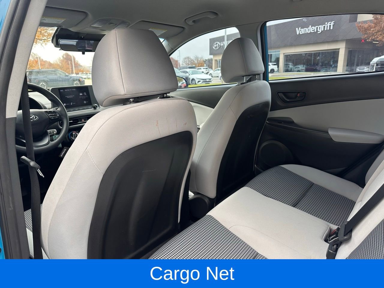 Used 2022 Hyundai Kona SE w/ Cargo Package image 11