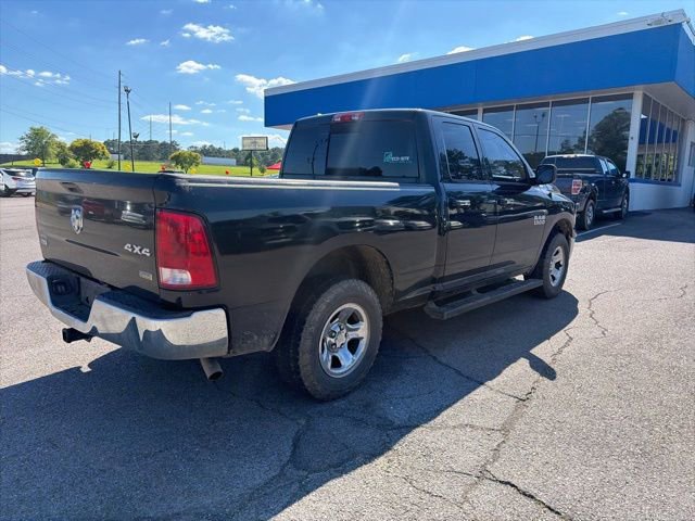 Used 2017 RAM 1500 Classic SLT AWD/4WD image 9
