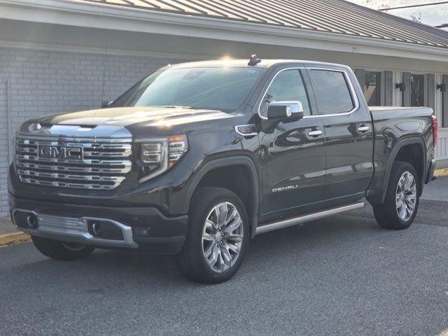 Used 2025 GMC Sierra 1500 Denali image 3