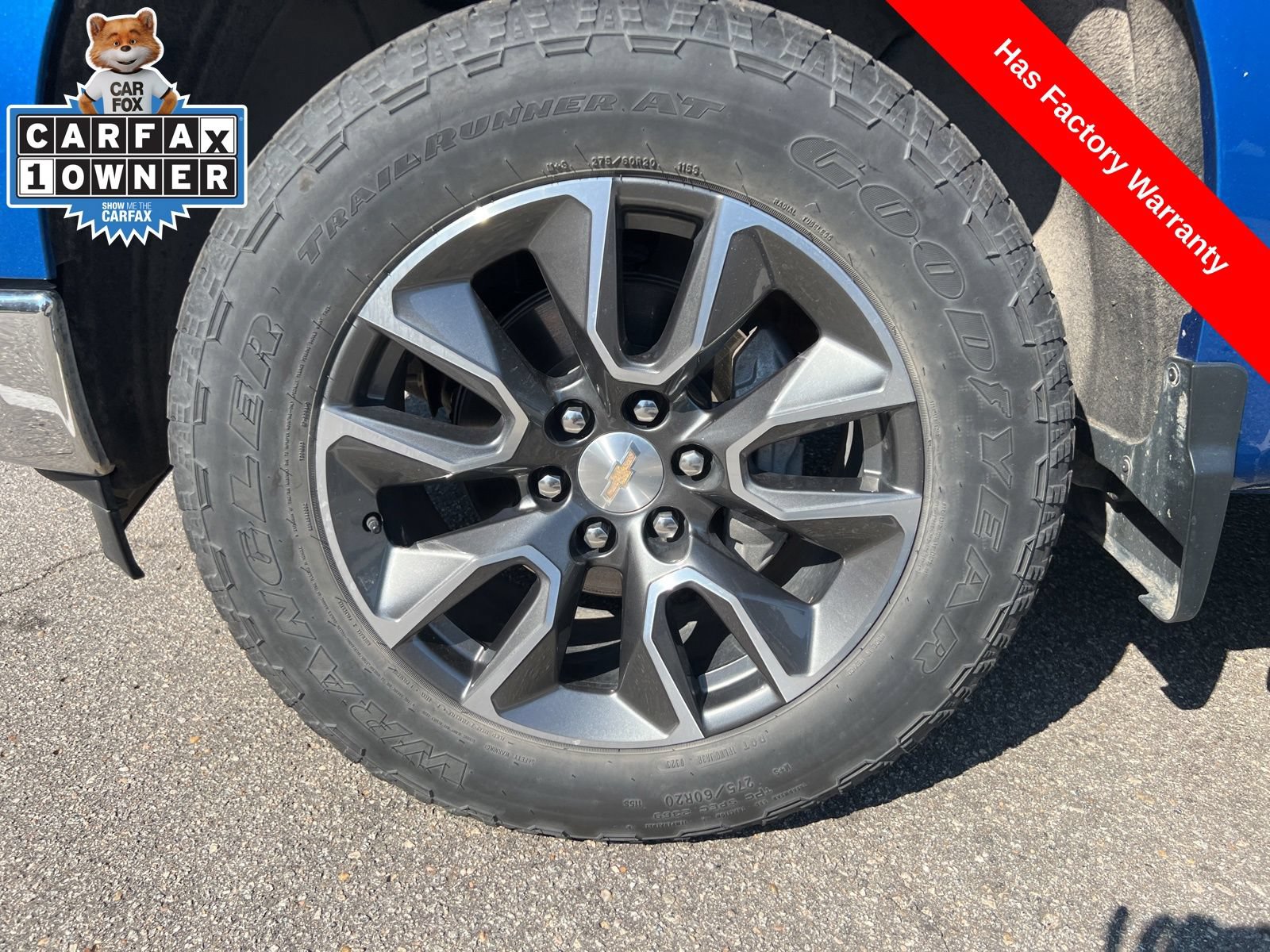 Used 2023 Chevrolet Silverado 1500 LT AWD/4WD image 9