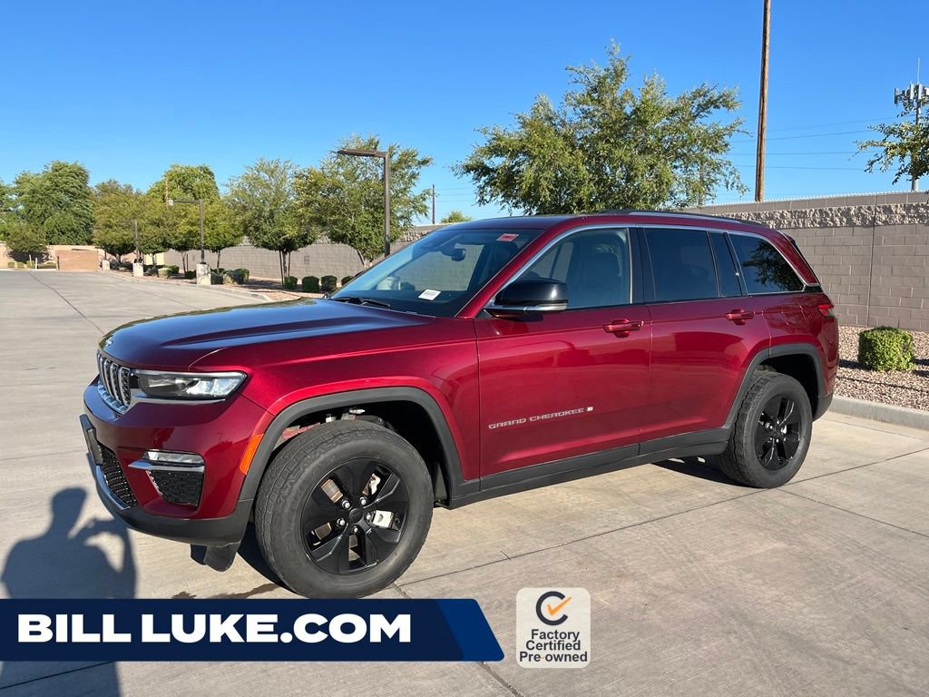 Certified 2023 Jeep Grand Cherokee Limited w/ Trailer Tow Prep Group (B)