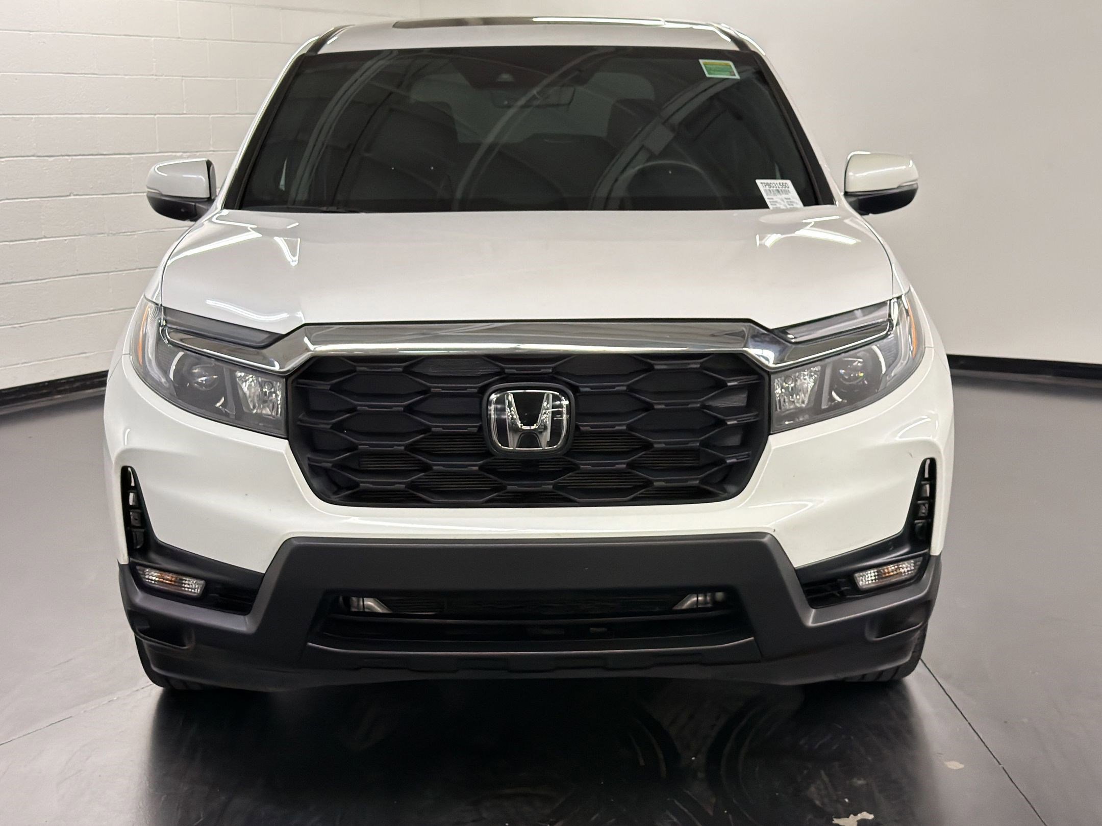 Certified 2023 Honda Passport EX-L image 6