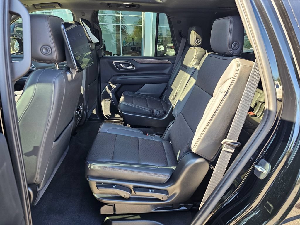 Used 2021 Chevrolet Tahoe High Country AWD/4WD image 17