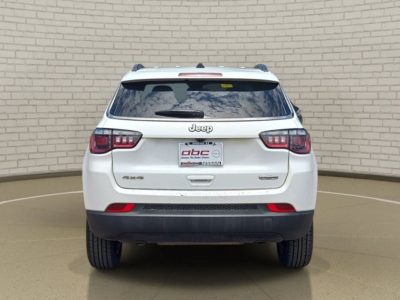 Used 2023 Jeep Compass Latitude AWD/4WD image 6