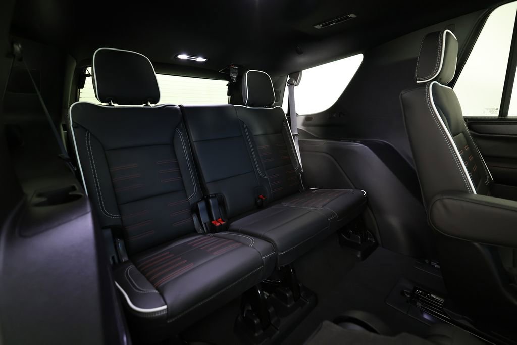 Used 2026 GMC Yukon AT4 Ultimate image 12