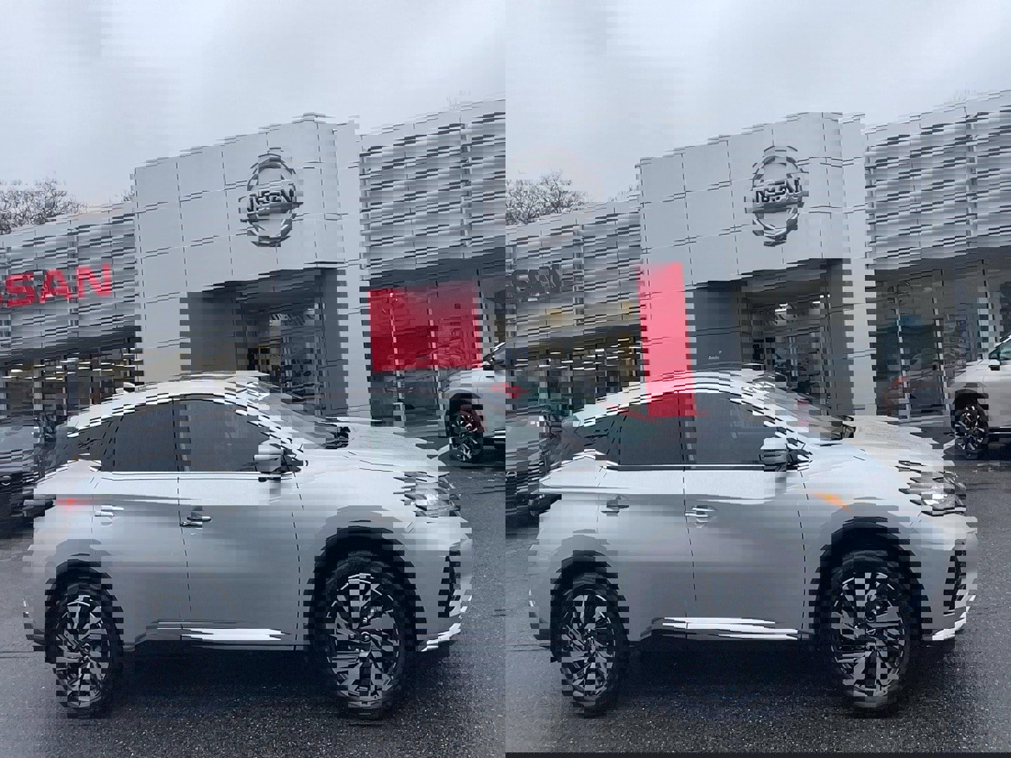 Used 2024 Nissan Murano SL image 4