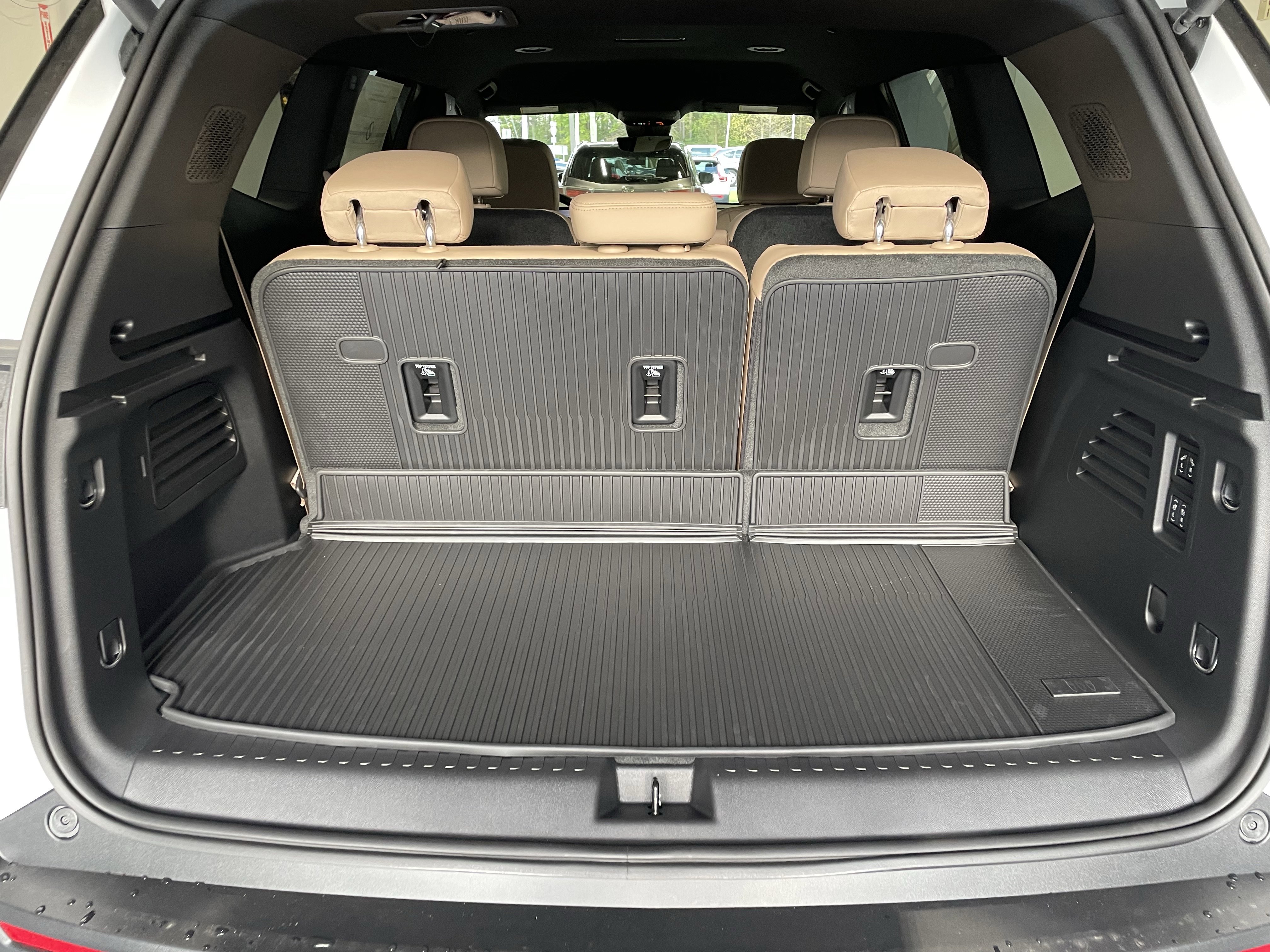 New 2026 Buick Enclave Preferred image 9