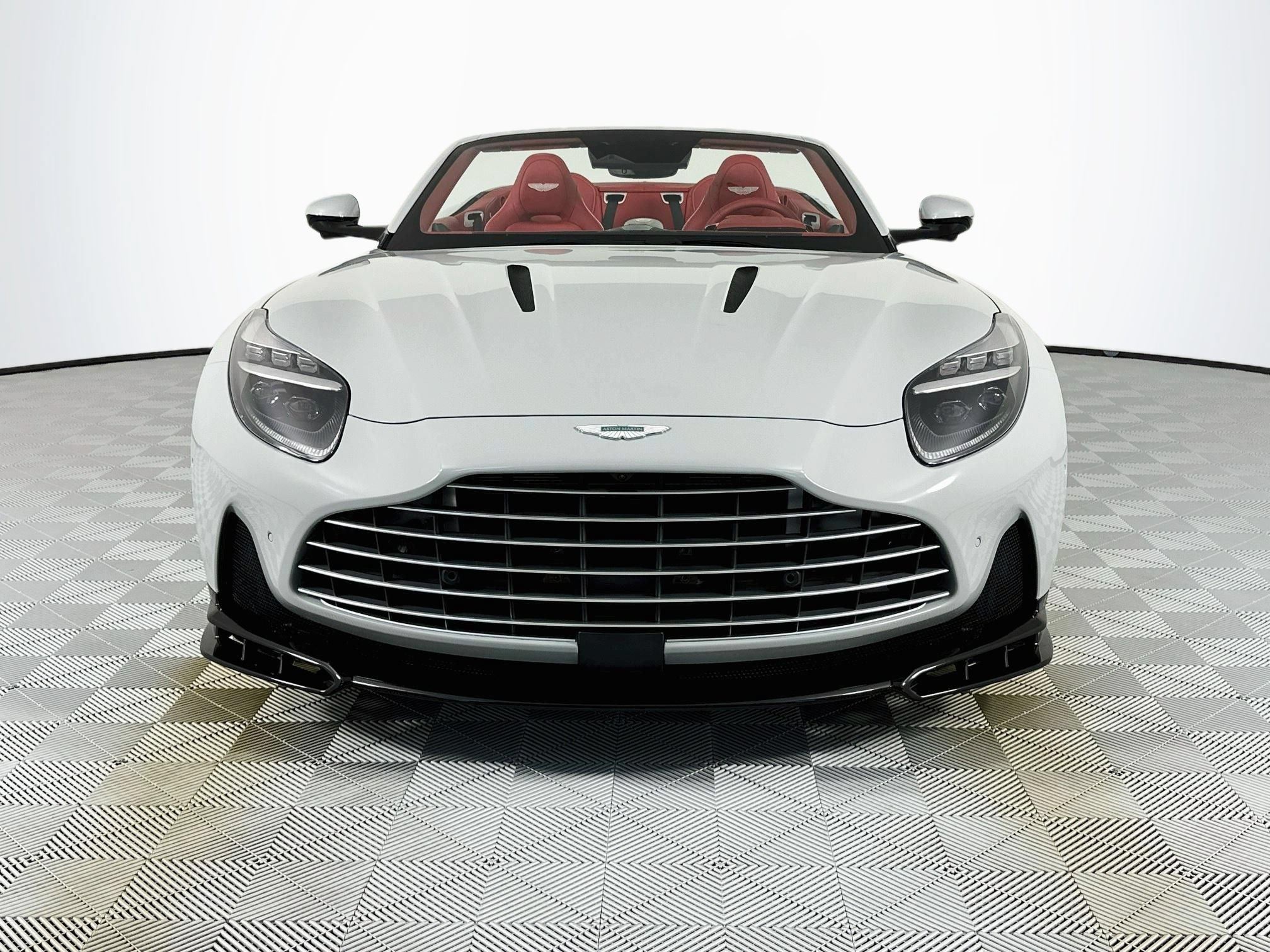 New 2026 Aston Martin DB12 Convertible RWD image 2