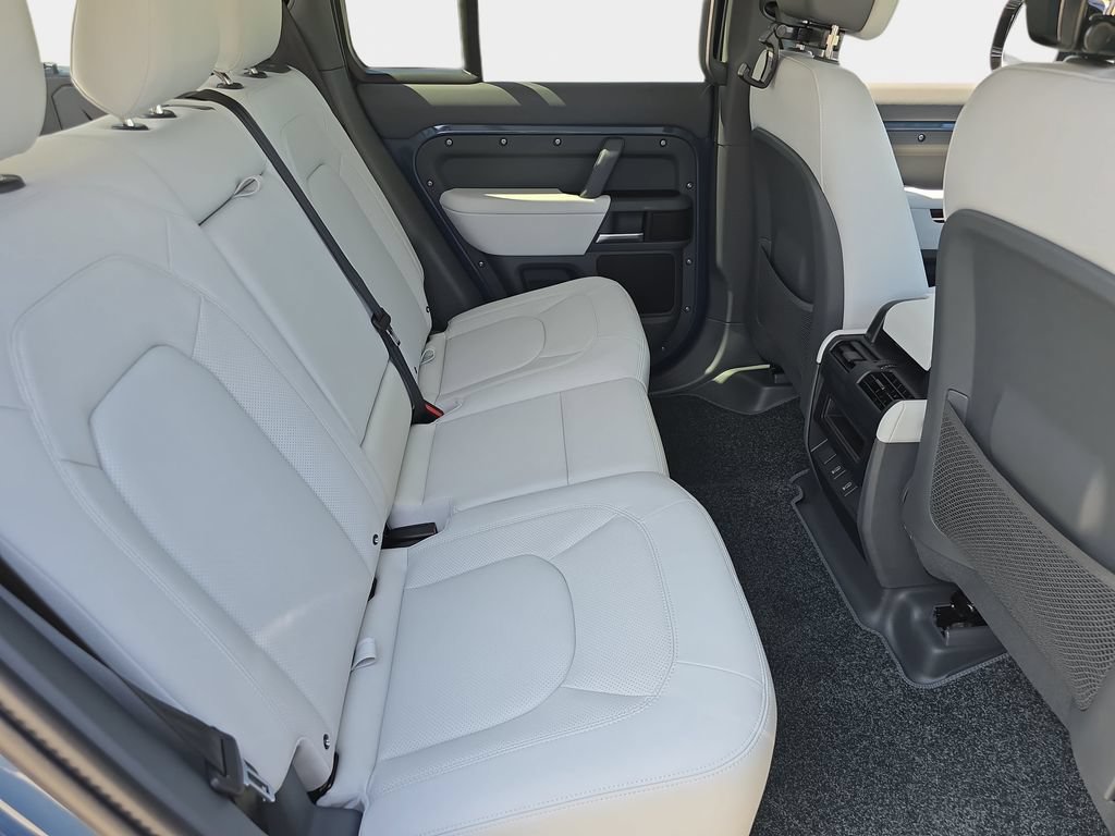 New 2026 Land Rover Defender 110 S AWD/4WD image 11