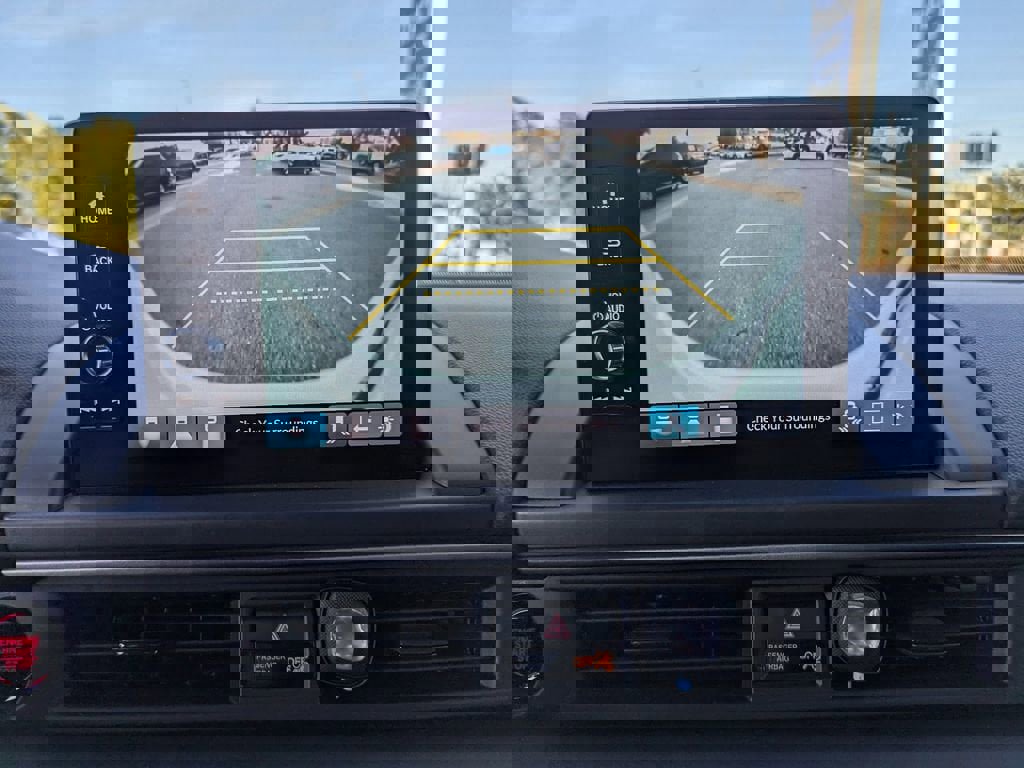 Used 2025 Honda Pilot Touring image 22