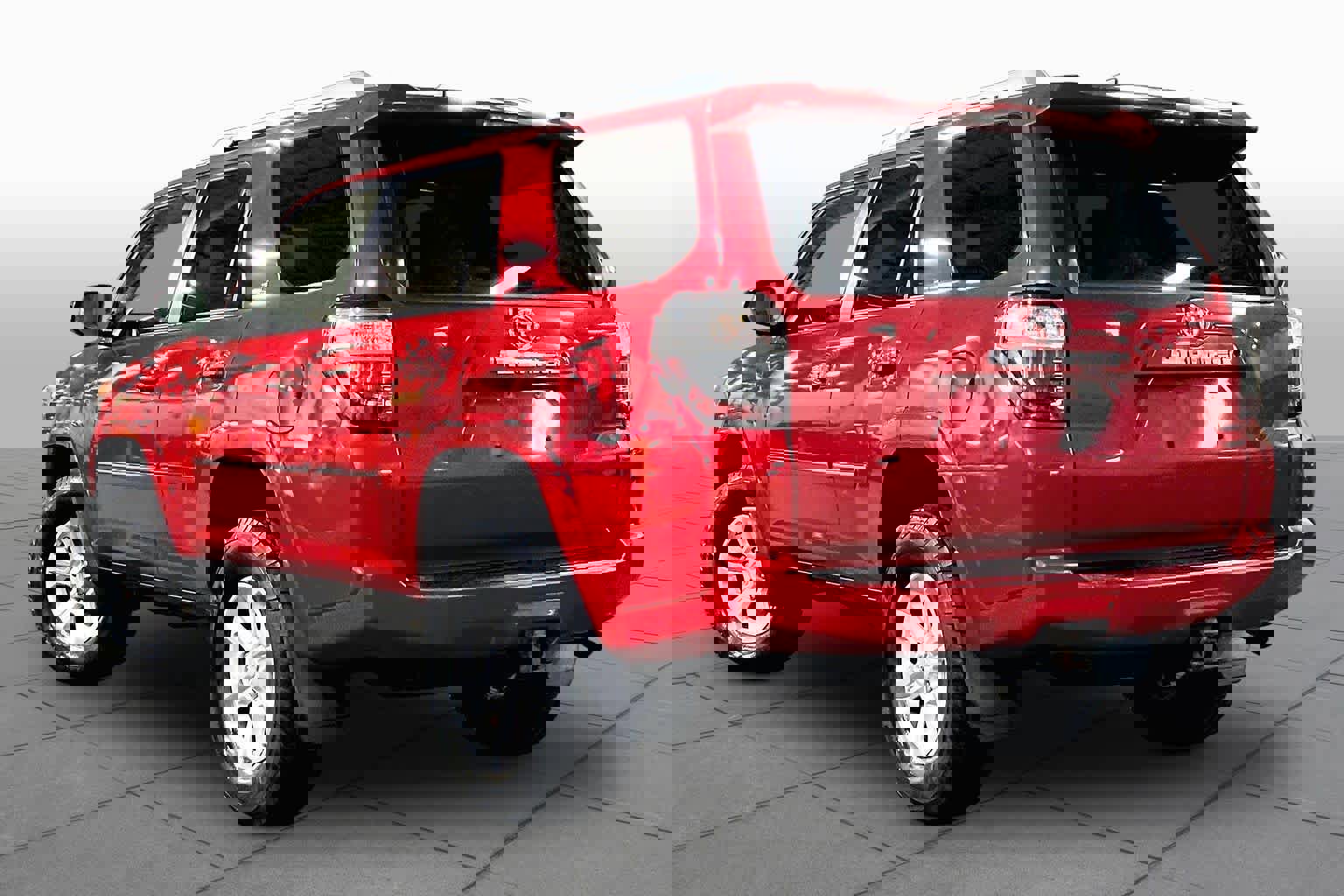 Used 2017 Toyota 4Runner SR5 Premium AWD/4WD image 12