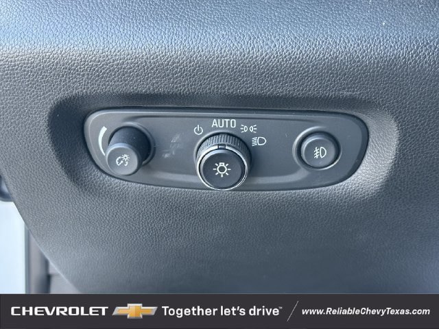 Used 2021 Chevrolet Traverse Premier AWD/4WD image 22