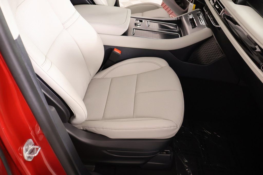 New 2026 Lincoln Aviator AWD image 14