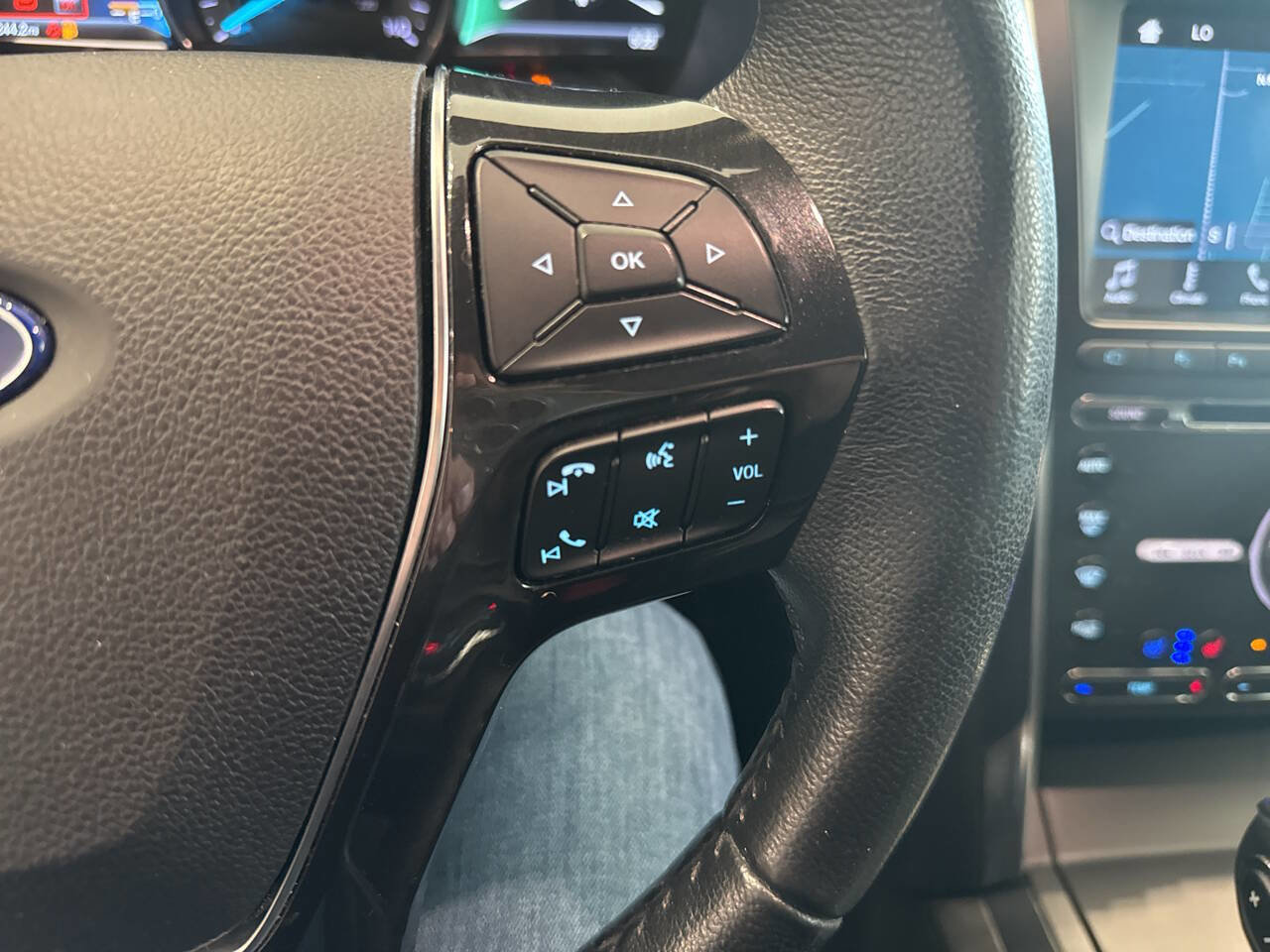 Used 2018 Ford Explorer Limited w/ Equipment Group 301A image 44