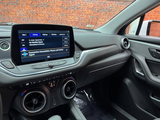 Used 2023 Chevrolet Blazer LT image 17