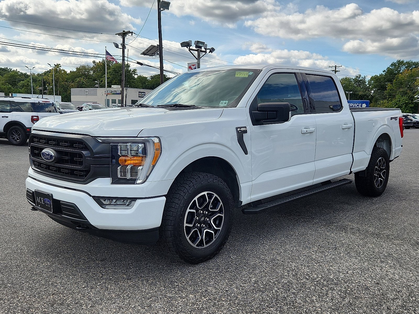 Certified 2021 Ford F150 XLT w/ Equipment Group 302A High image 3