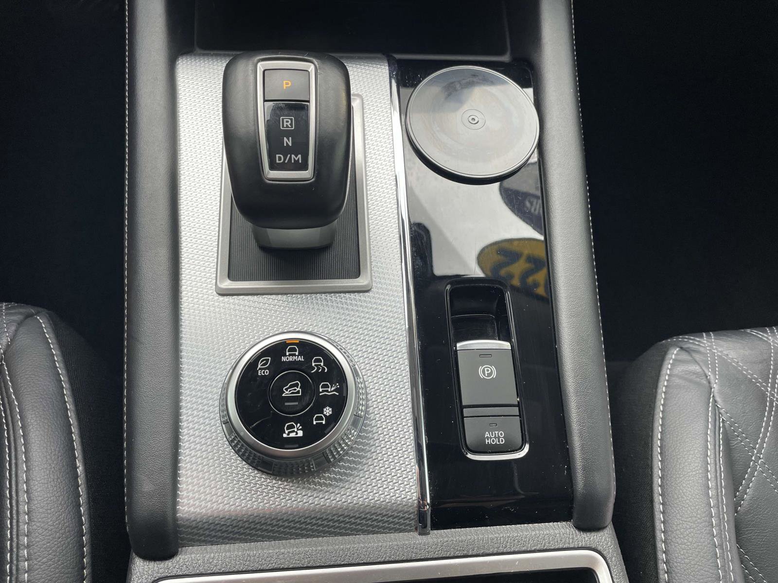 Used 2022 Mitsubishi Outlander SEL image 24