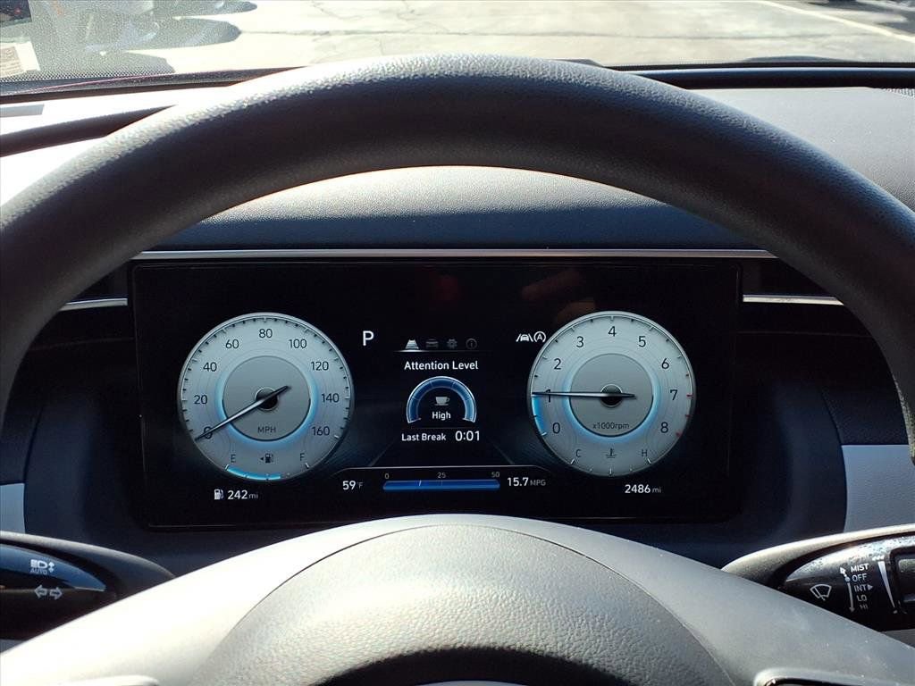 Used 2024 Hyundai Tucson SE image 15