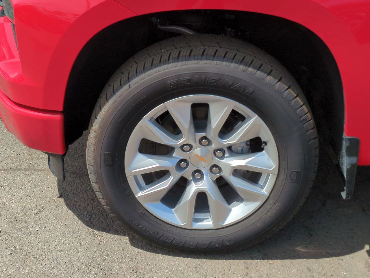 New 2025 Chevrolet Silverado 1500 Custom image 32