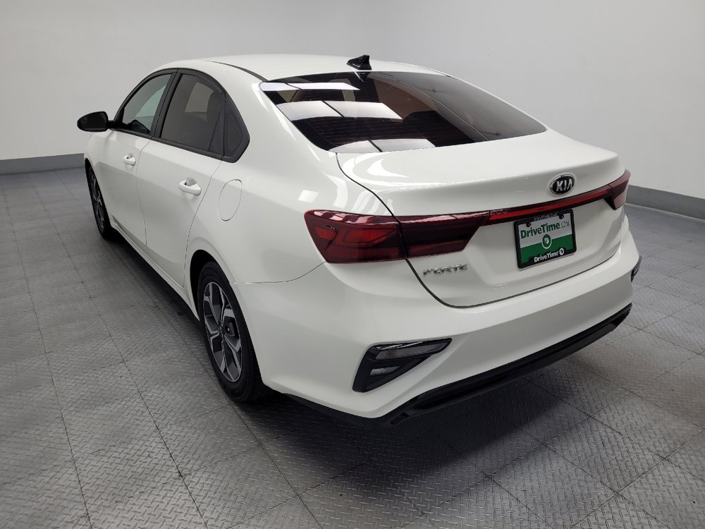 Used 2020 Kia Forte LXS FWD image 5