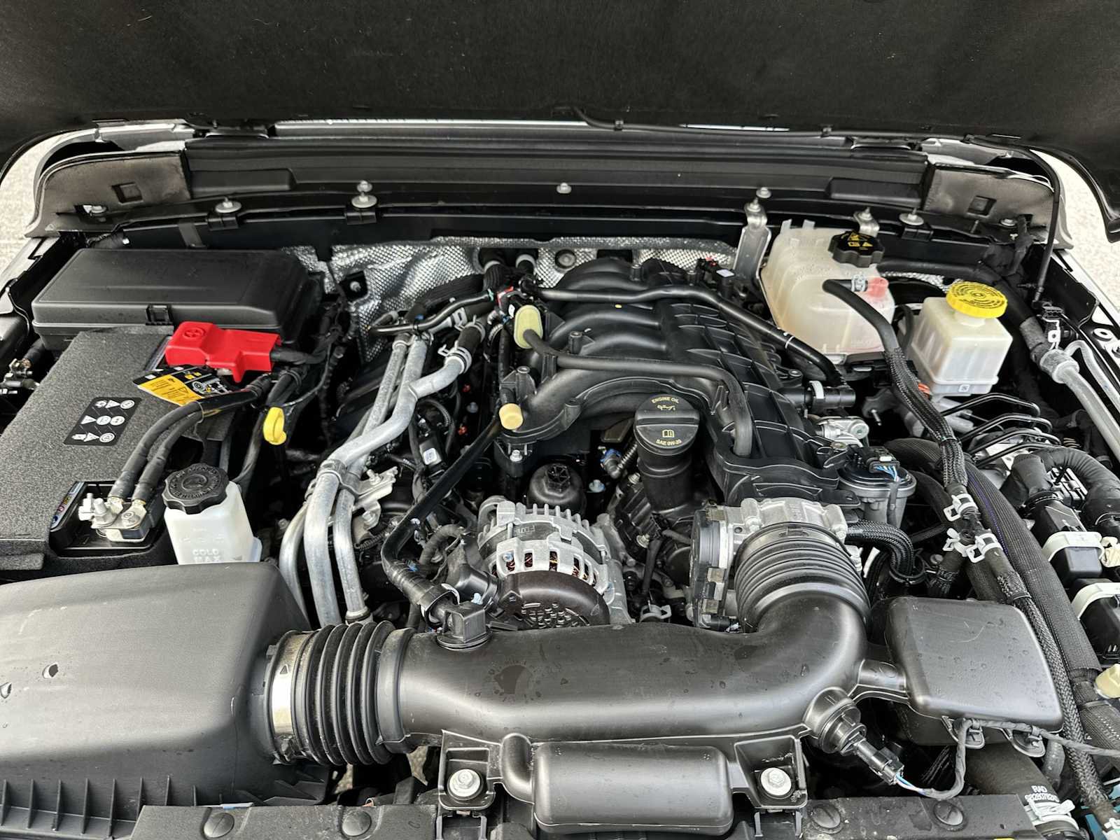 Used 2024 Jeep Gladiator Sport image 13