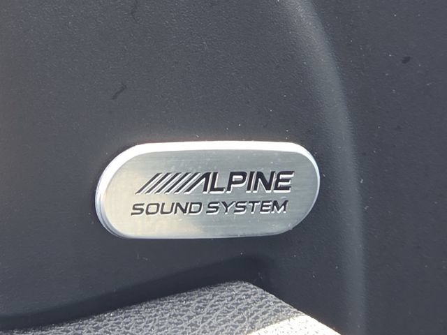 Used 2023 Chrysler 300 S RWD image 9