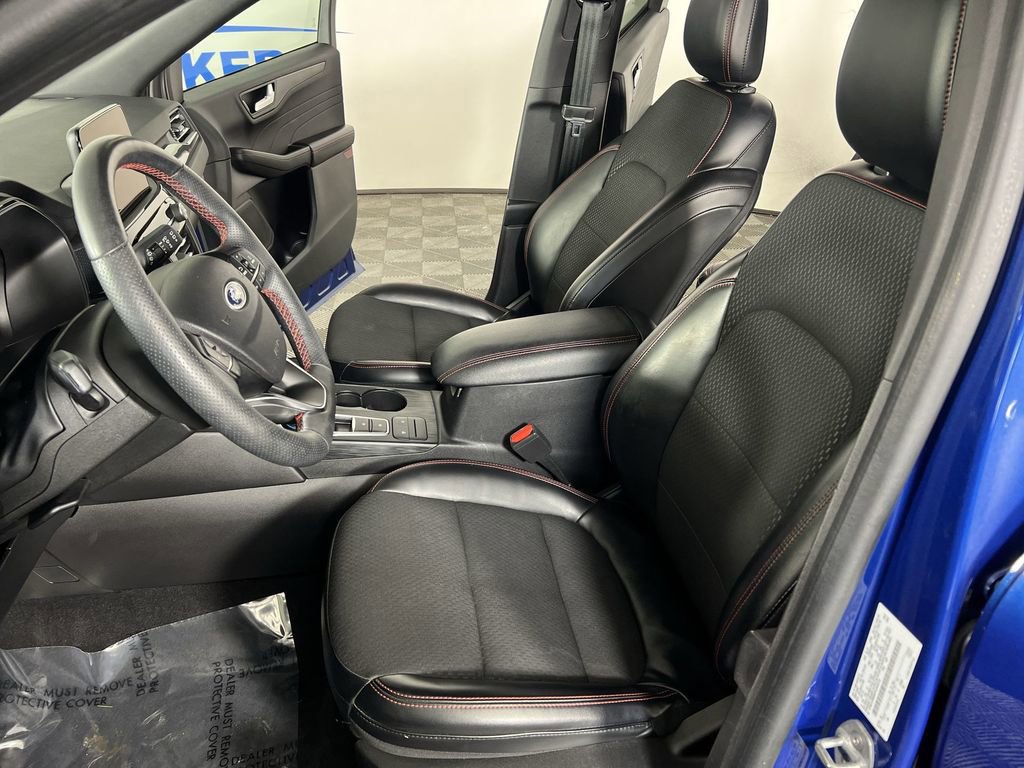 Used 2023 Ford Escape ST-Line image 19