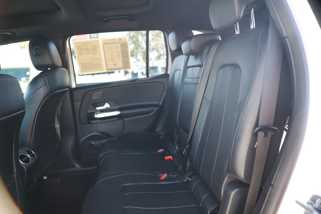 Used 2023 Mercedes-Benz EQB 350 4MATIC SUV w/ Exclusive Package image 33