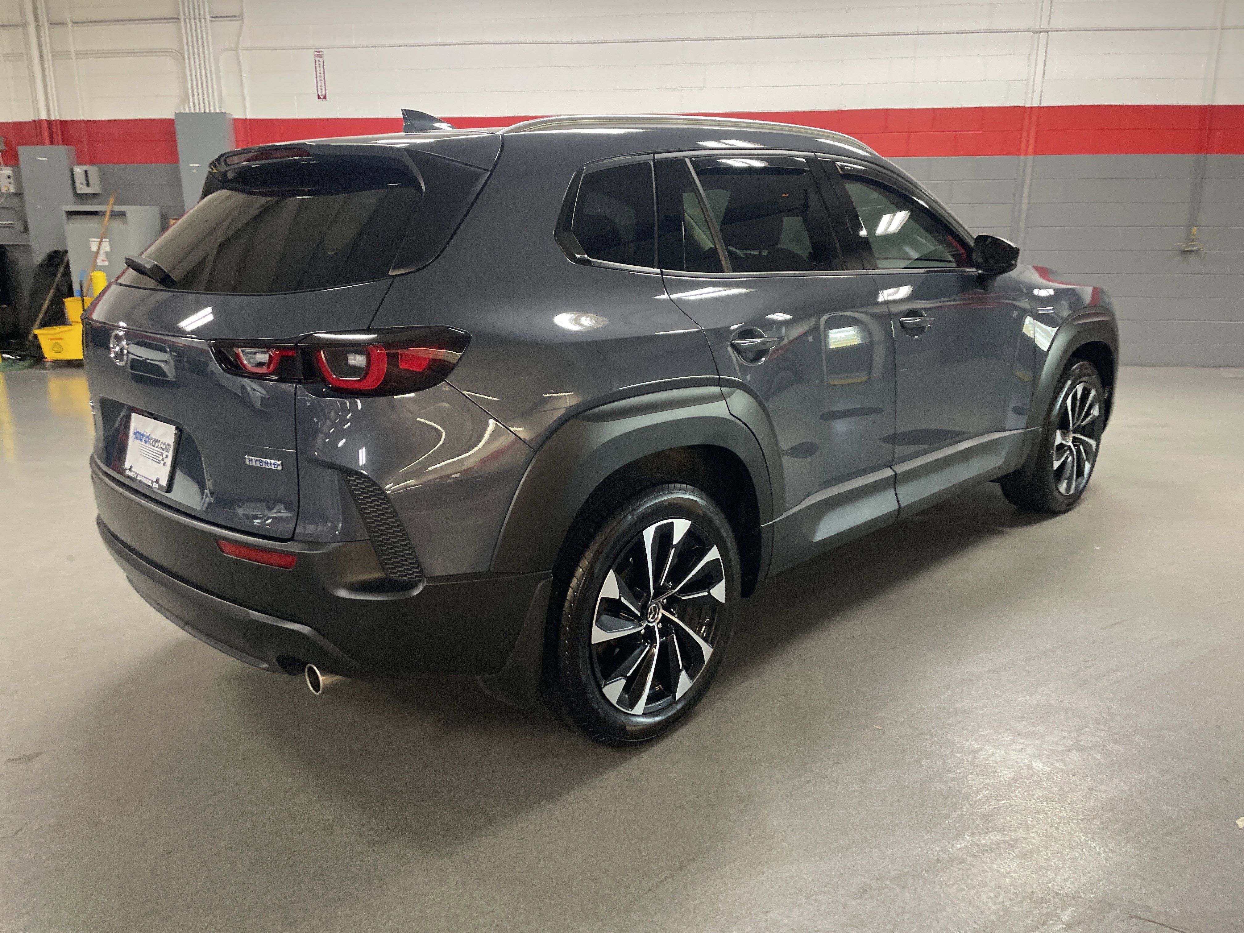 Used 2025 MAZDA CX-50 2.5 Hybrid w/ Weather Package image 10