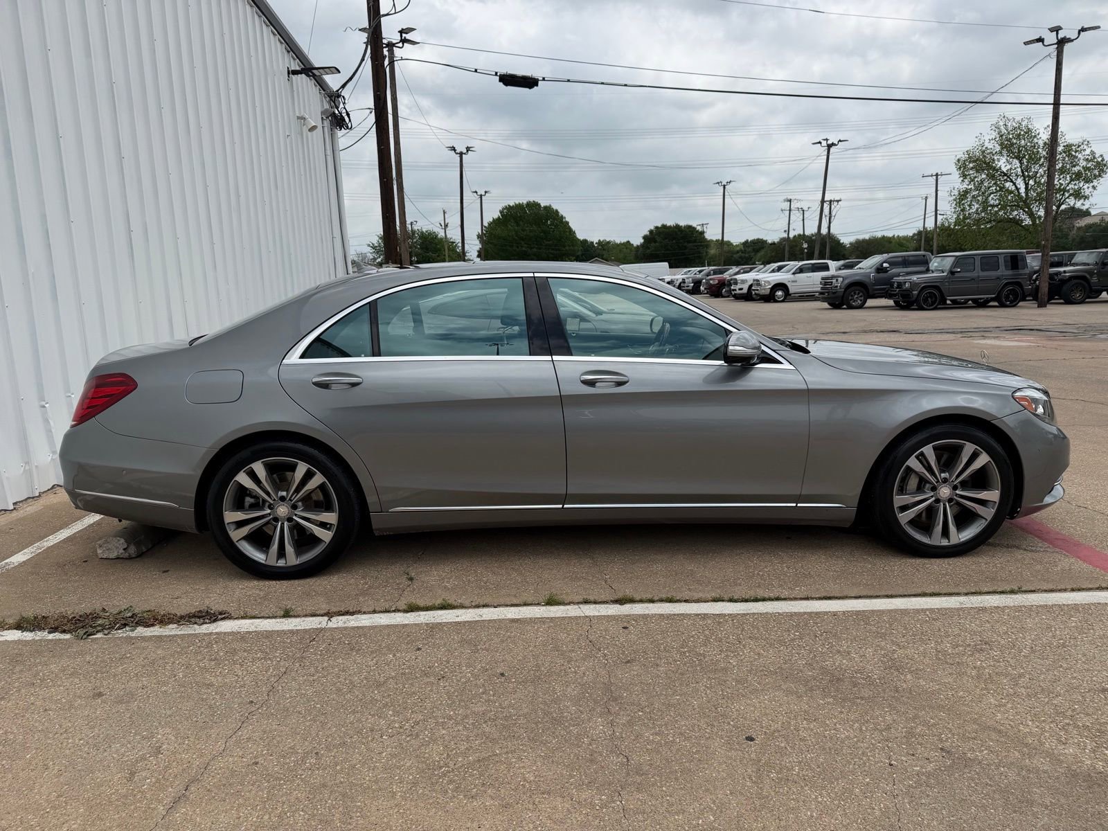 Used 2015 Mercedes-Benz S 550 Sedan image 9
