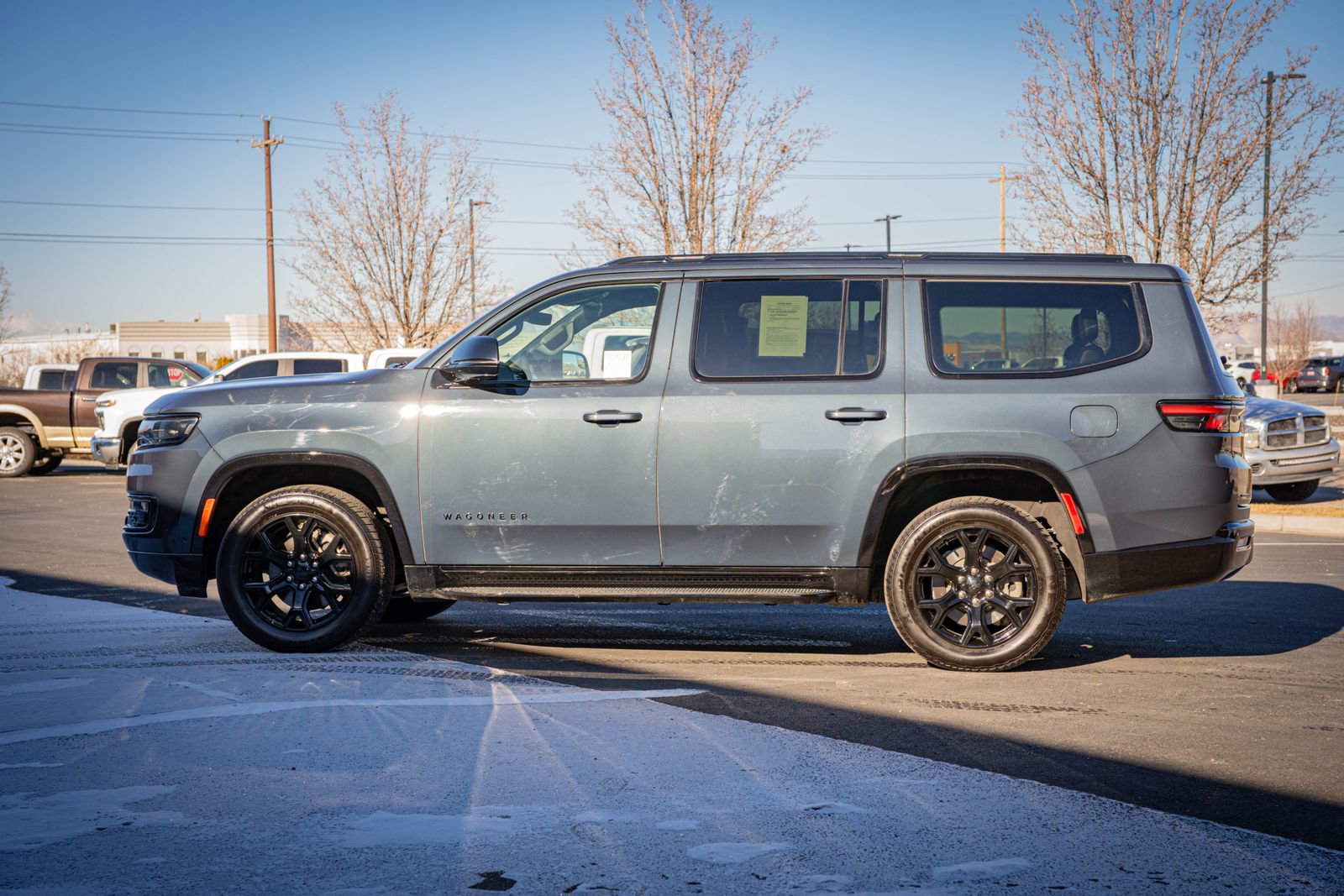 Used 2023 Jeep Wagoneer Series II image 9