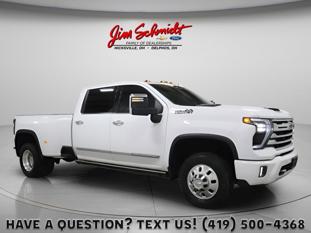 Used 2025 Chevrolet Silverado 3500 High Country w/ High Country Premium Package AWD/4WD image 1