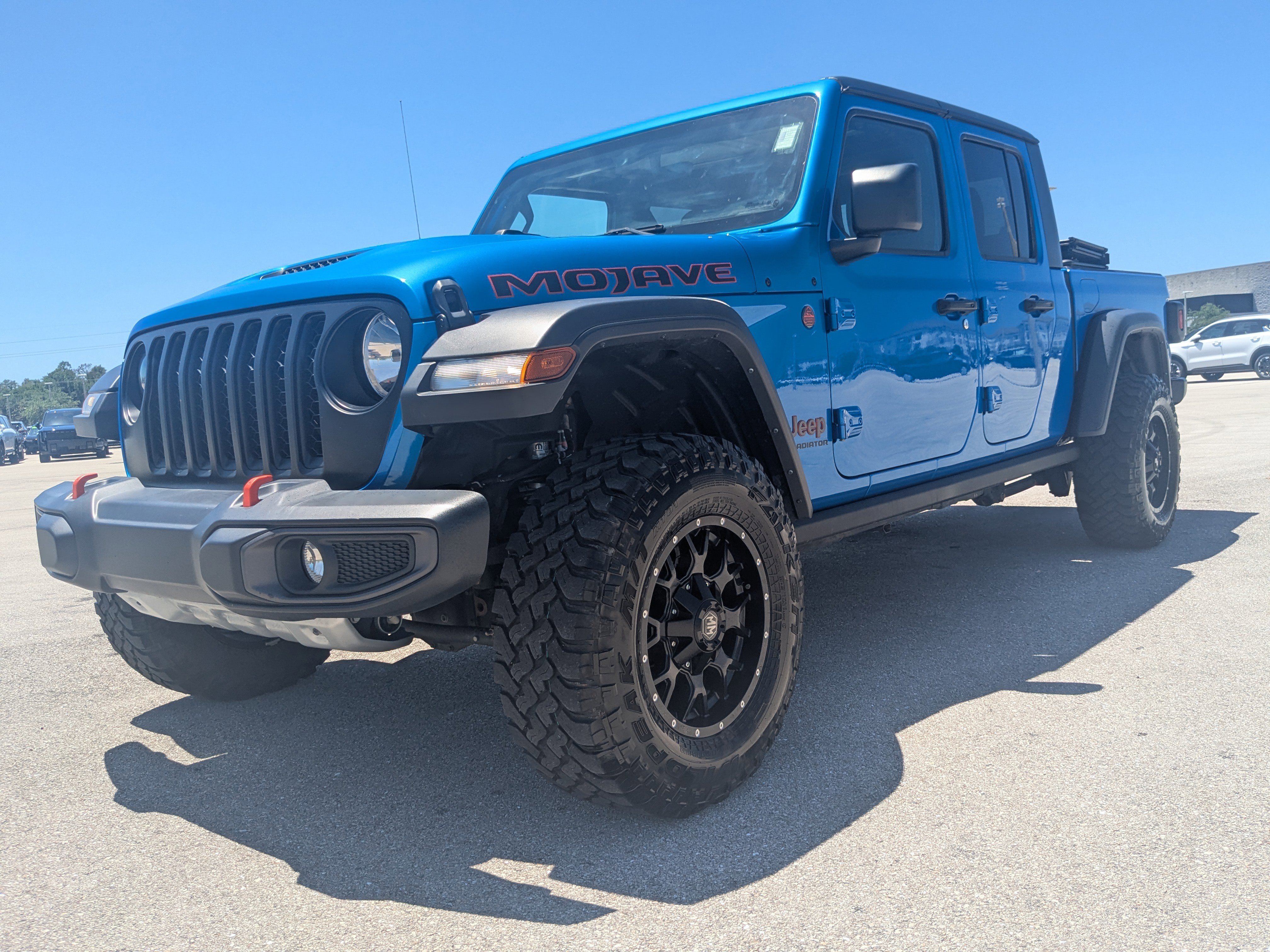 Used 2022 Jeep Gladiator Mojave w/ Cold Weather Group image 9