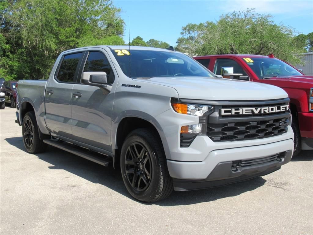 Used 2024 Chevrolet Silverado 1500 Custom w/ Dark Appearance Package