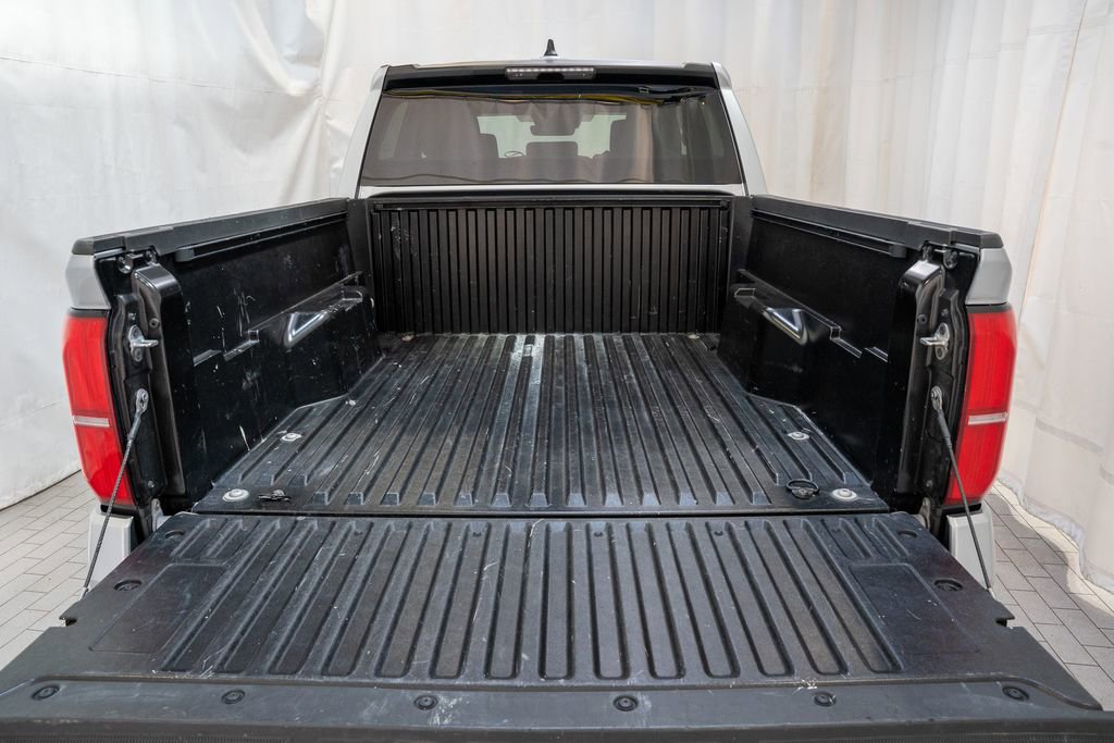 Used 2024 Toyota Tacoma SR5 image 5